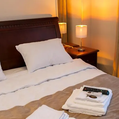 Embrace Inn Truskavets